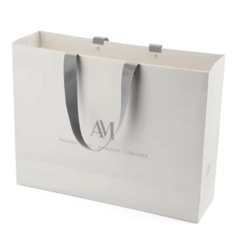 Engros brugerdefineret trykt logo bedste pris shopping detail små store luksuspapirposer med dit eget logo